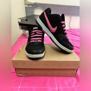 WMNS AIR PRESTIGE II